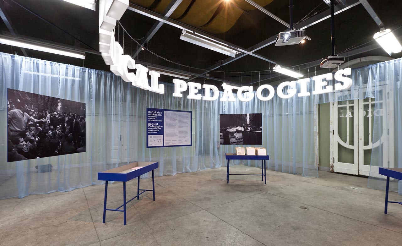 The Radical Pedagogies installation in the exhibition pavilion of the Faculty of Architecture in Warsaw. Photo: Bartosz Stawiarski.