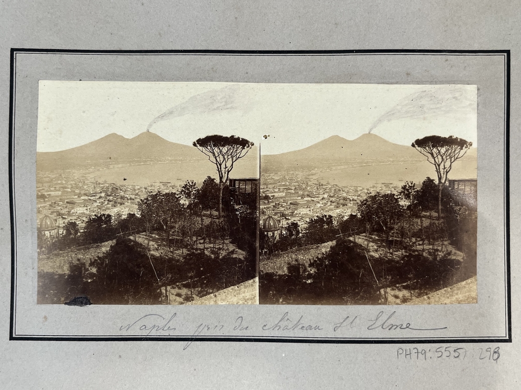 Eugène Sevaistre, “Naples pris du chateau St. Elme,” albumen silver stereograph, in Souvenirs stéréoscopiques d’Italie (ca. 1859). Courtesy of Canadian Centre for Architecture, Montréal.