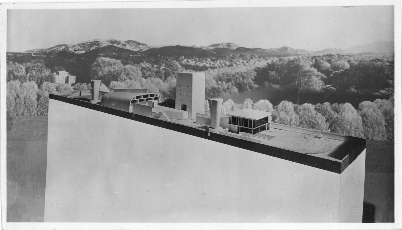 Le Corbusier. Unité d’habitation, Marseille. 1946-52. View of the model of the roof terrace, mounted on a background of the Provence landscape.  Fondation Le Corbusier, Paris. © 2013 Artists Rights Society (ARS), New York / ADAGP, Paris / FLC