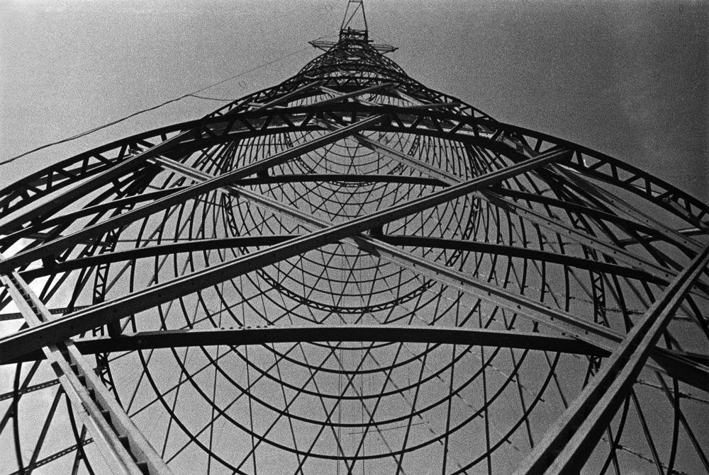 Aleksander Rodchenko, Shukhov Radio Tower, Moscow, 1929